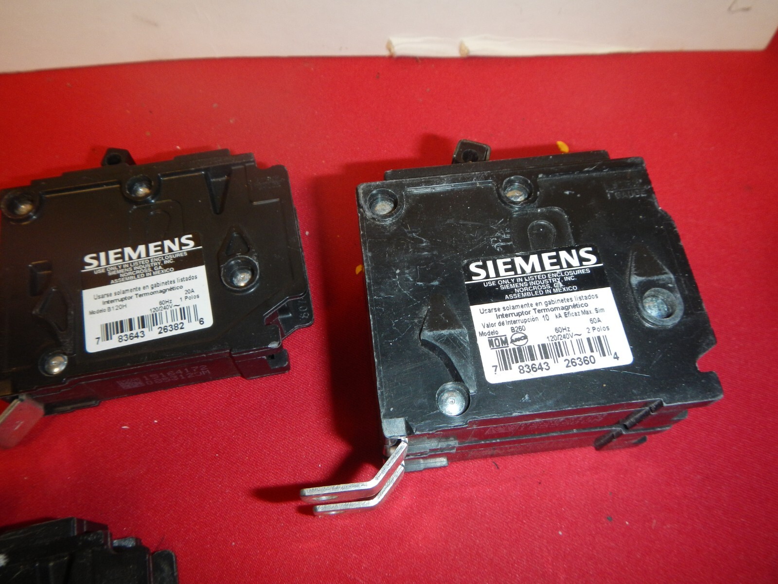 Siemens B120H B260 Circuit Breaker 20 Amp 1 Pole 120/240 Lot Of 4 T 16