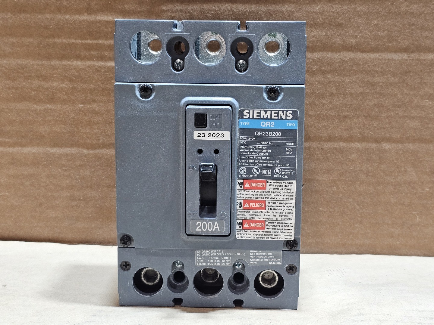 SURPLUS NEW SIEMENS QR23B200 200 Amp, 3 Pole, 240 Volt Circuit Breaker – Parts