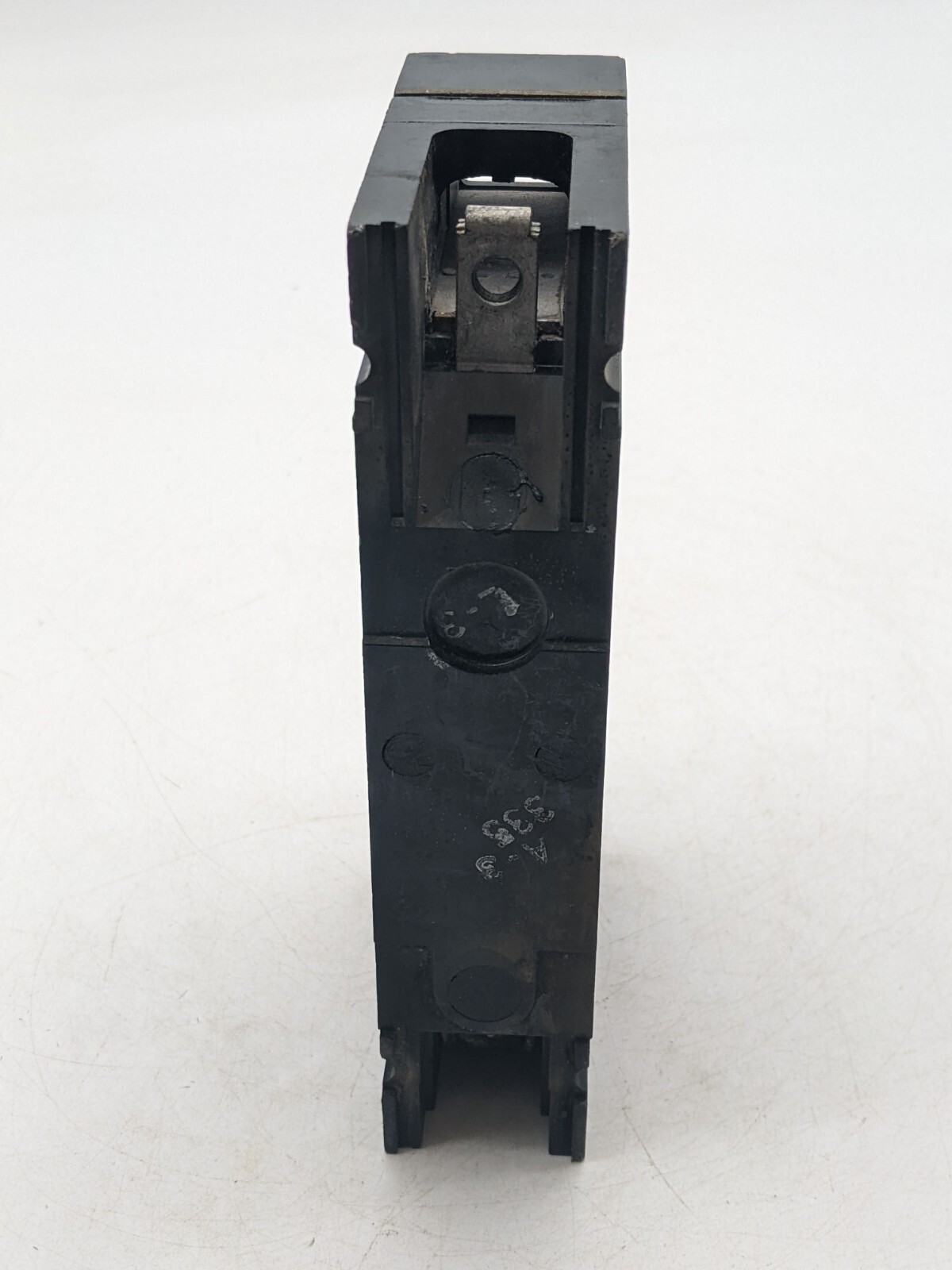 General Electric TED113020 Bolt-On Circuit Breaker 20A 277V 1P 1PH TED 277 Volt