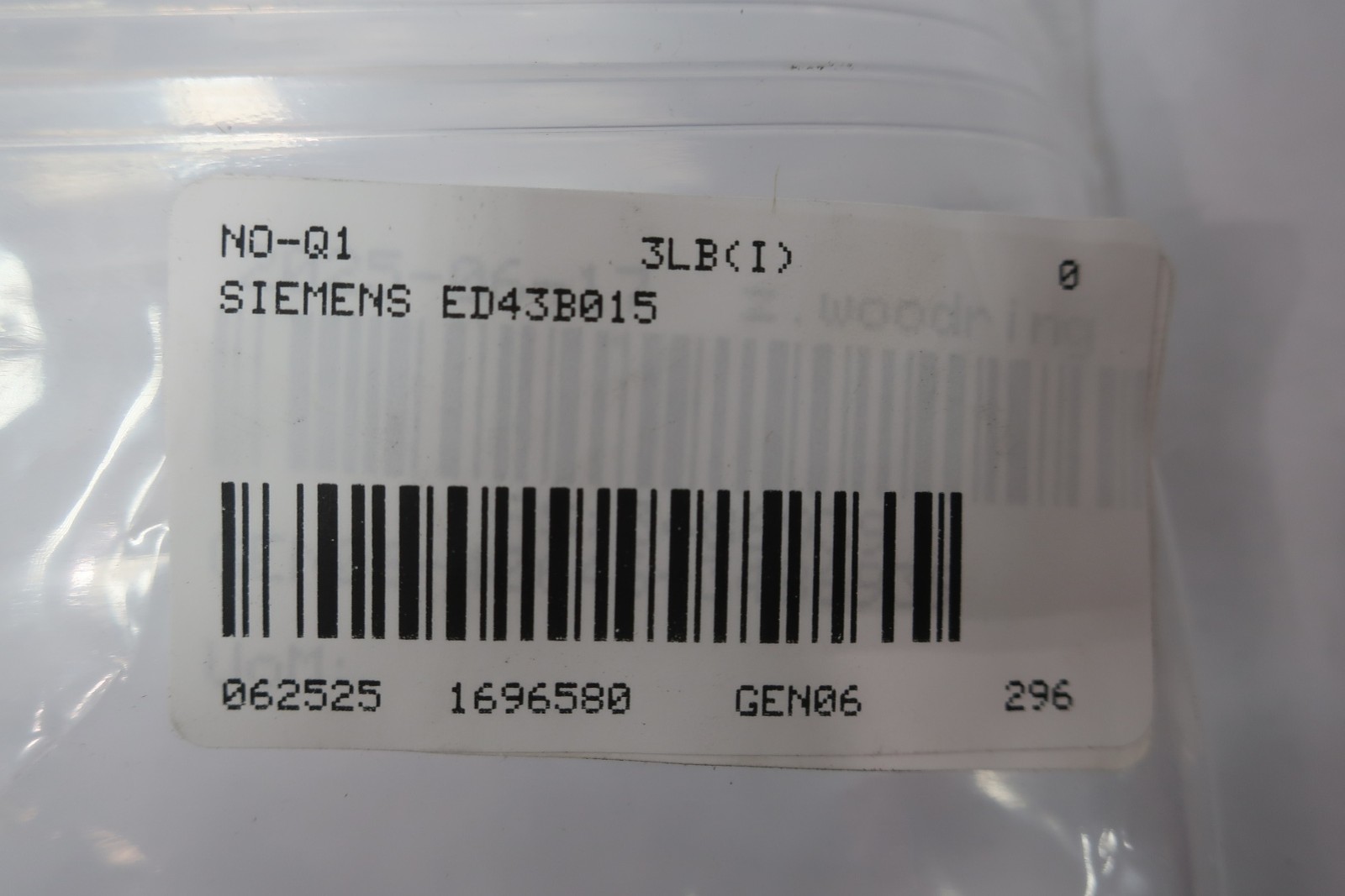 Siemens ED43B015 Molded Case Circuit Breaker 3p 15a 480v-ac