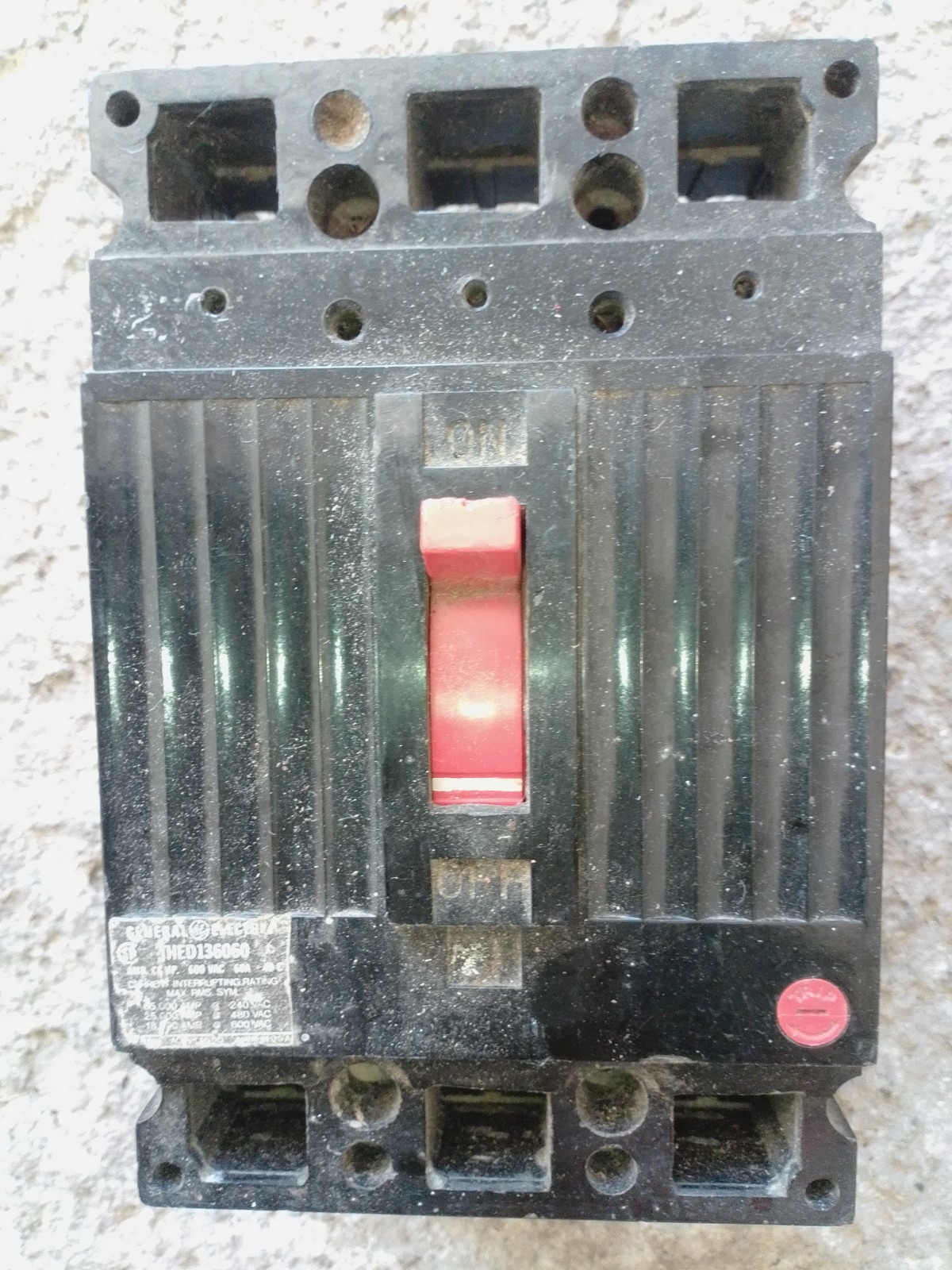 GE THED136060 600VAC 60A 3-Pole Circuit Breaker
