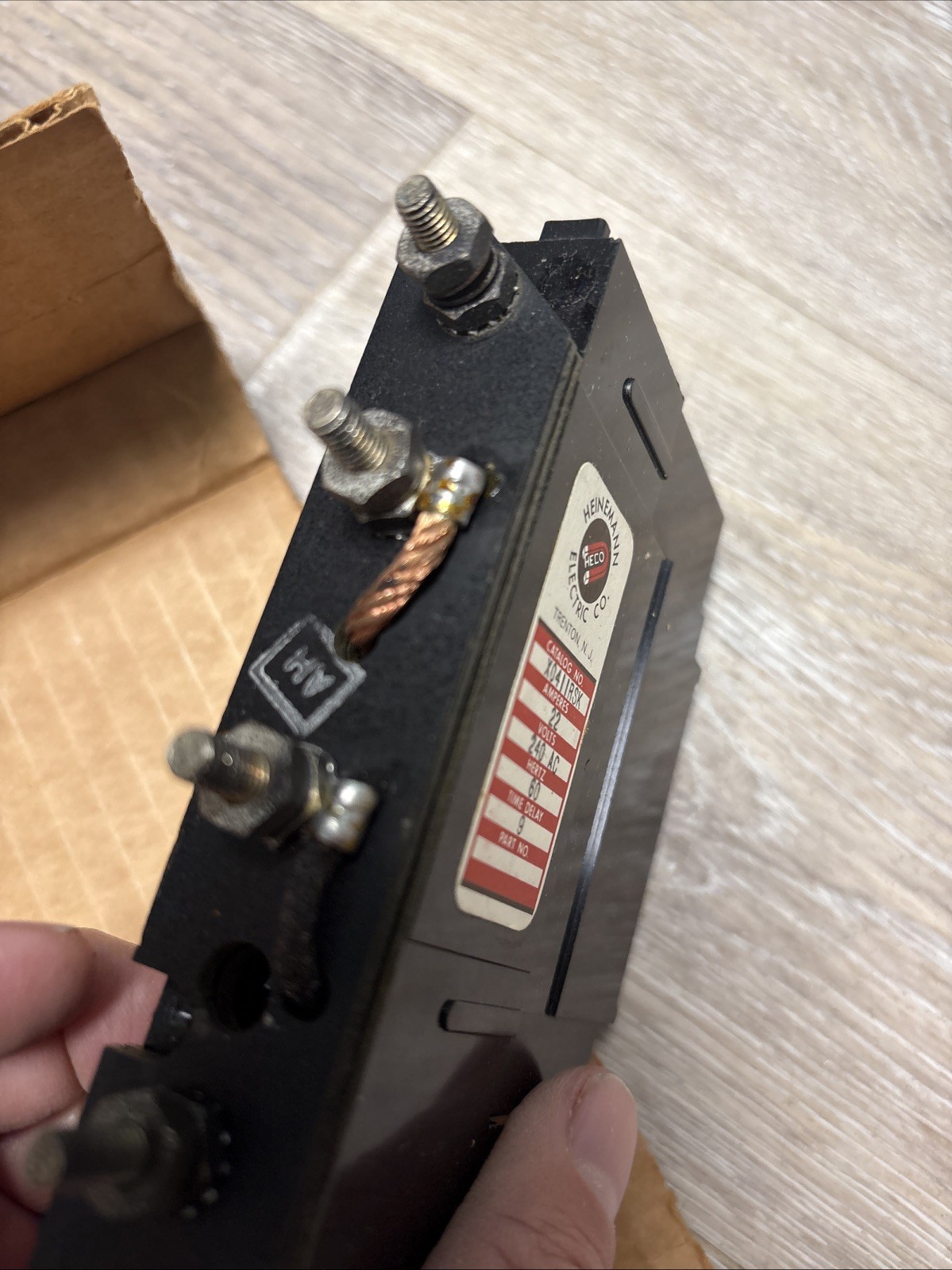 Heinemann X0411RSK 22 AMP 240V Main Circuit Breaker – NOS