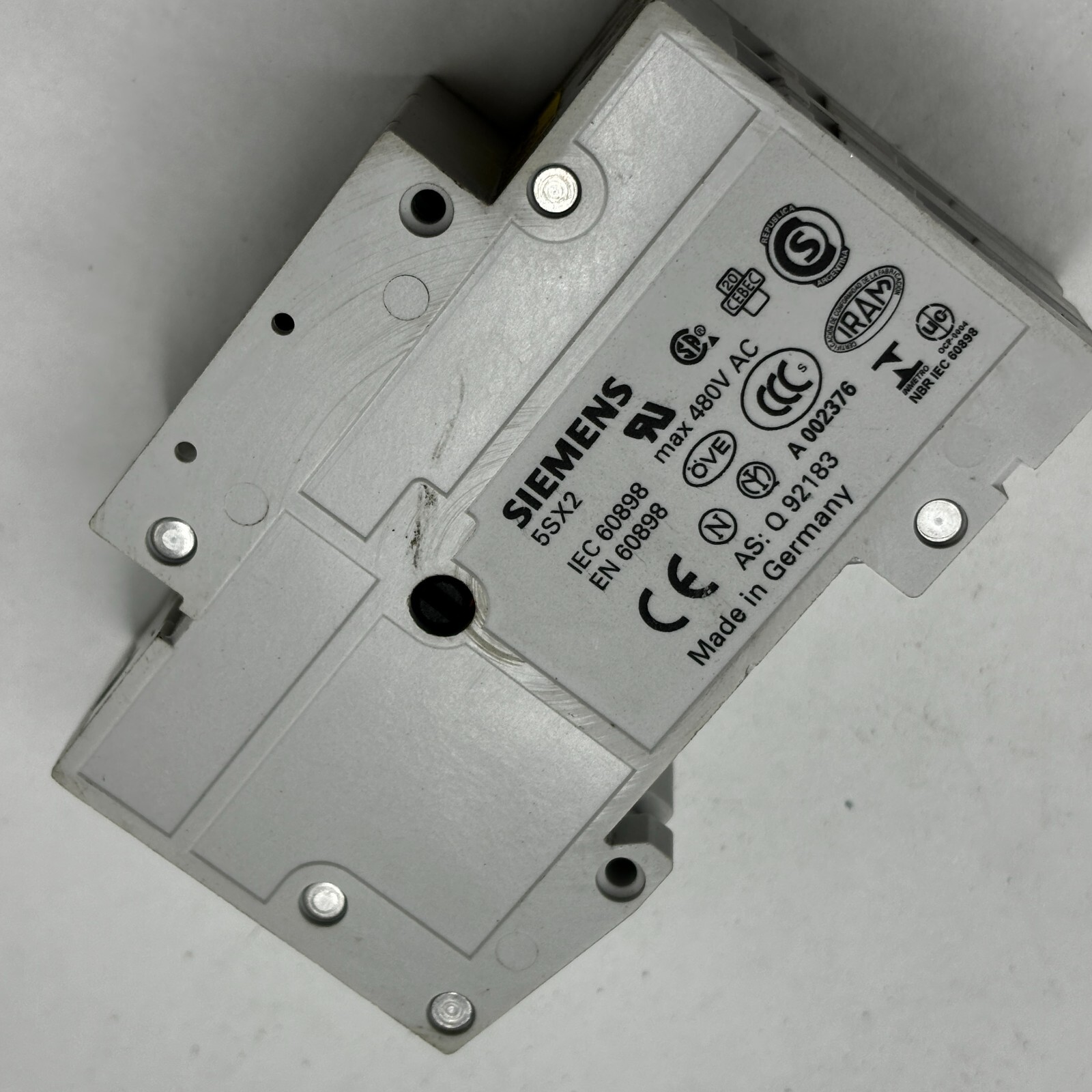 SIEMENS 5SX22 CIRCUIT BREAKER 2POLE C16 400V, 440V UNMP🔔