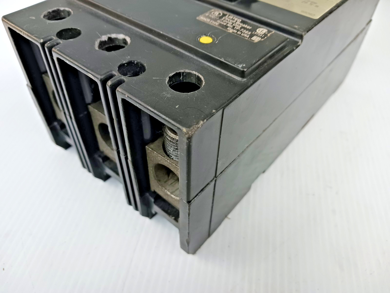 Square D 100 Amp Thermal-Magnetic Circuit Breaker 3 Pole 600 VAC 25kA KAL36100