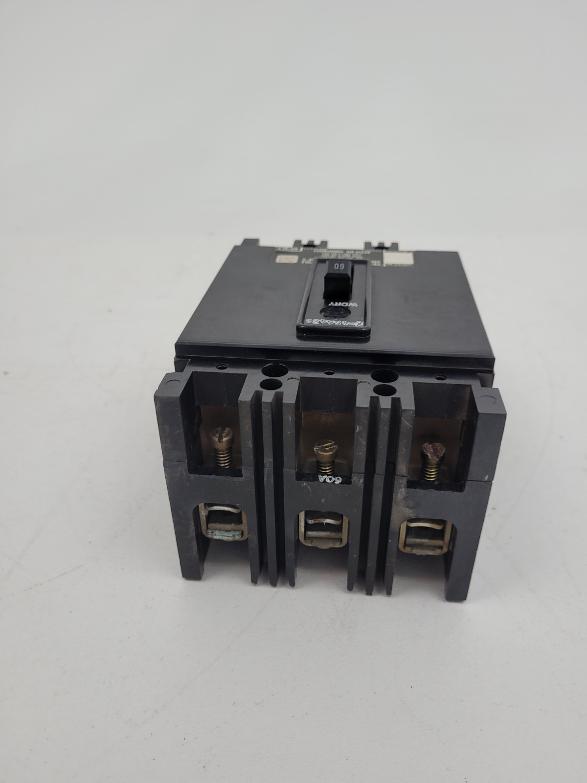 FB3060L Westinghouse 60 Amp 600 VAC Circuit Breaker – Next Day Option – Flaw