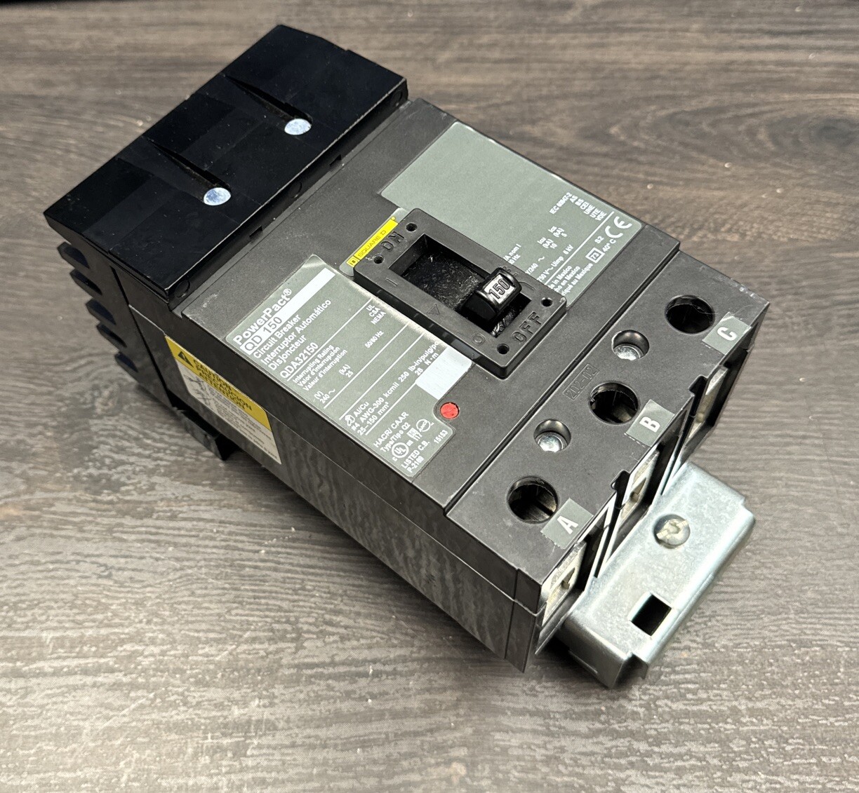 QDA32150 Square D 150 Amp 240V 3 Pole 25kA@240V PowerPact Circuit Breaker New