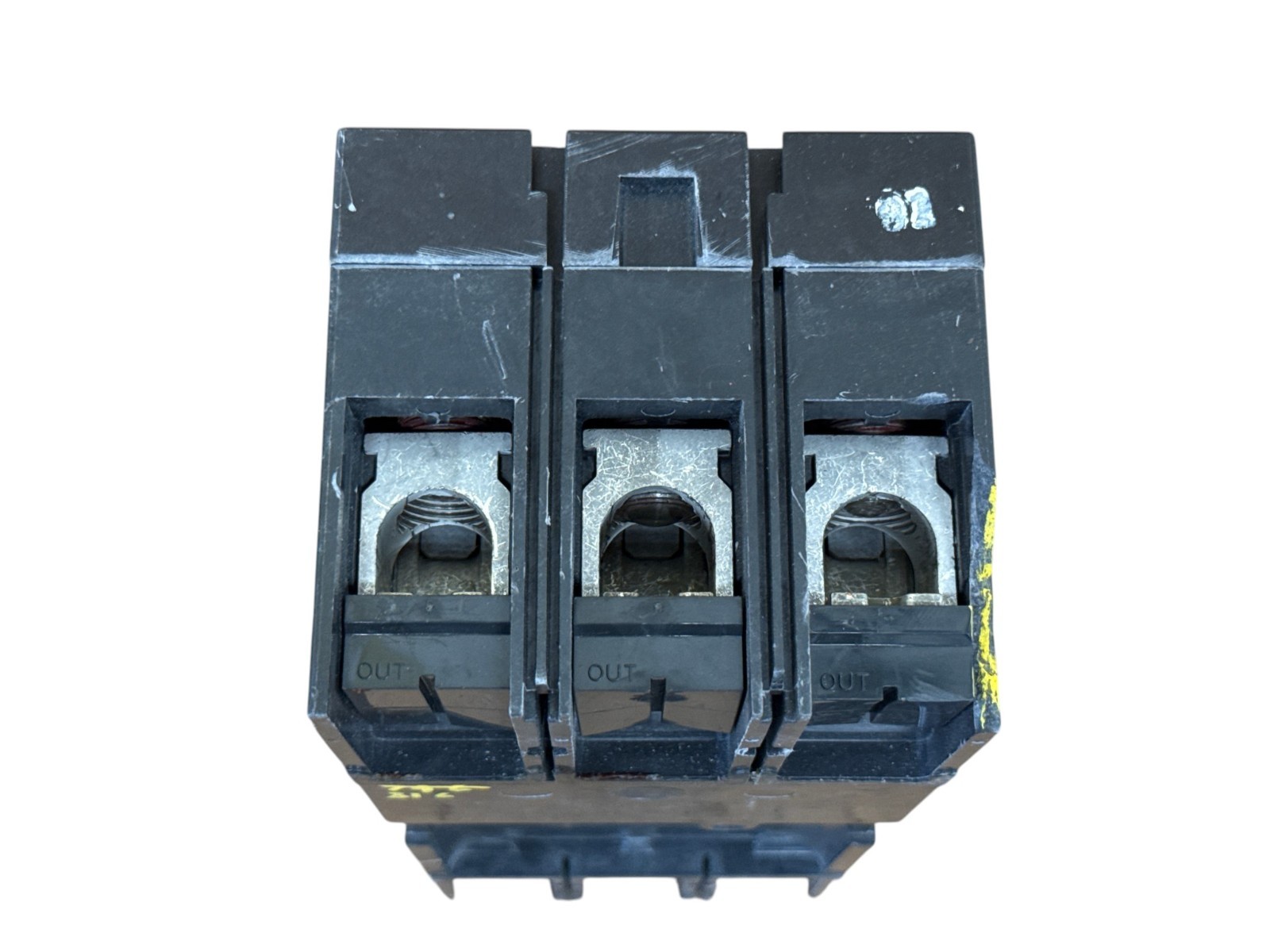 GE SFLA36AT0250 250A 3-POLE 600V SPECTRA RMS 65KA W/ 250A PLUG CIRCUIT BREAKER
