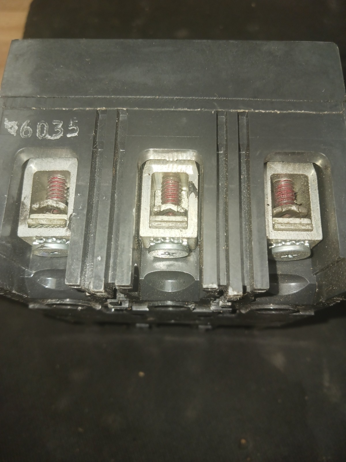 GE HI-BREAK THED136045 BREAKER 45A 600V 3P
