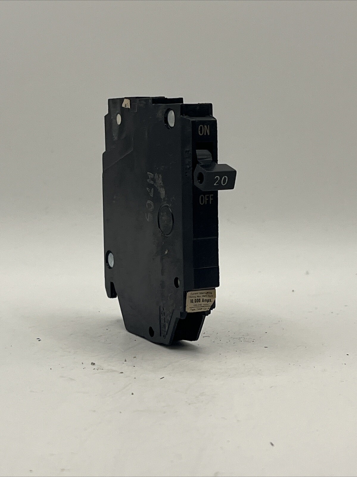 General Electric THQP120 20A Circuit Breaker – Black