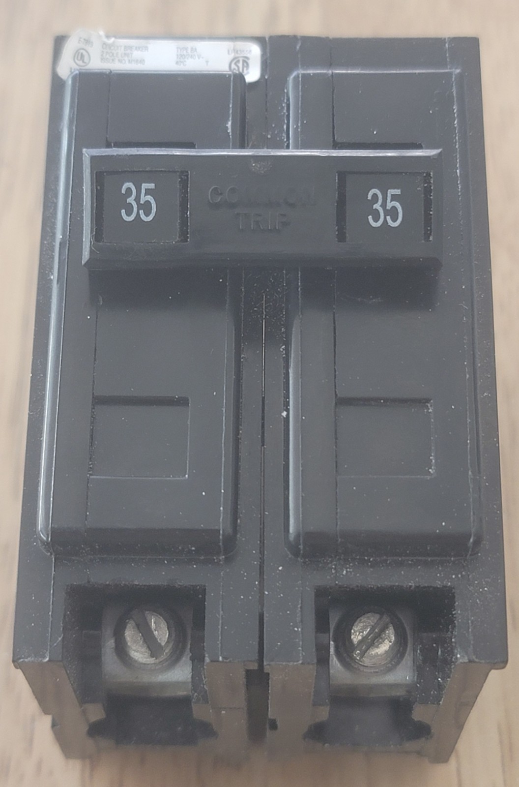 Eaton BAB2020 Cutler Hammer 2-Pole Circuit Breaker – Black