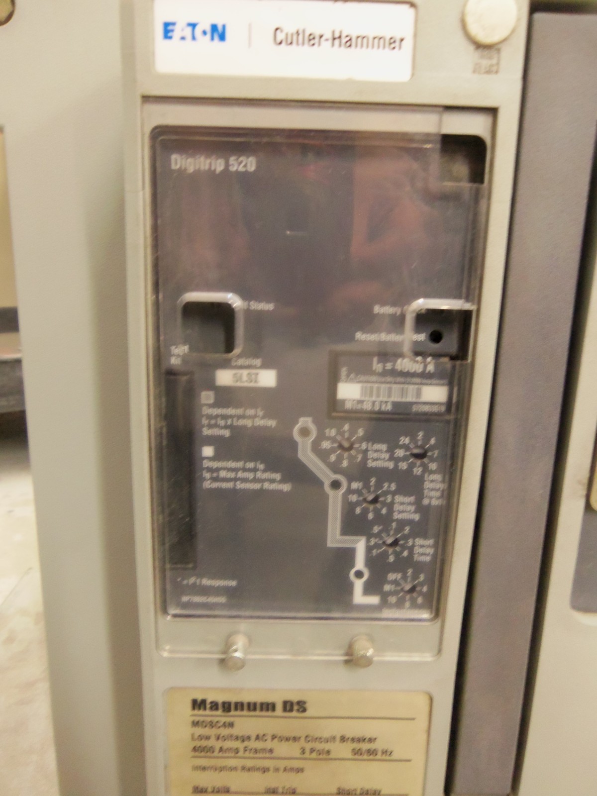 Eaton Cutler Magnum DS MDSC4N 3 Pole 4000 Amp Circuit Breaker Digitrip 520 5LSI