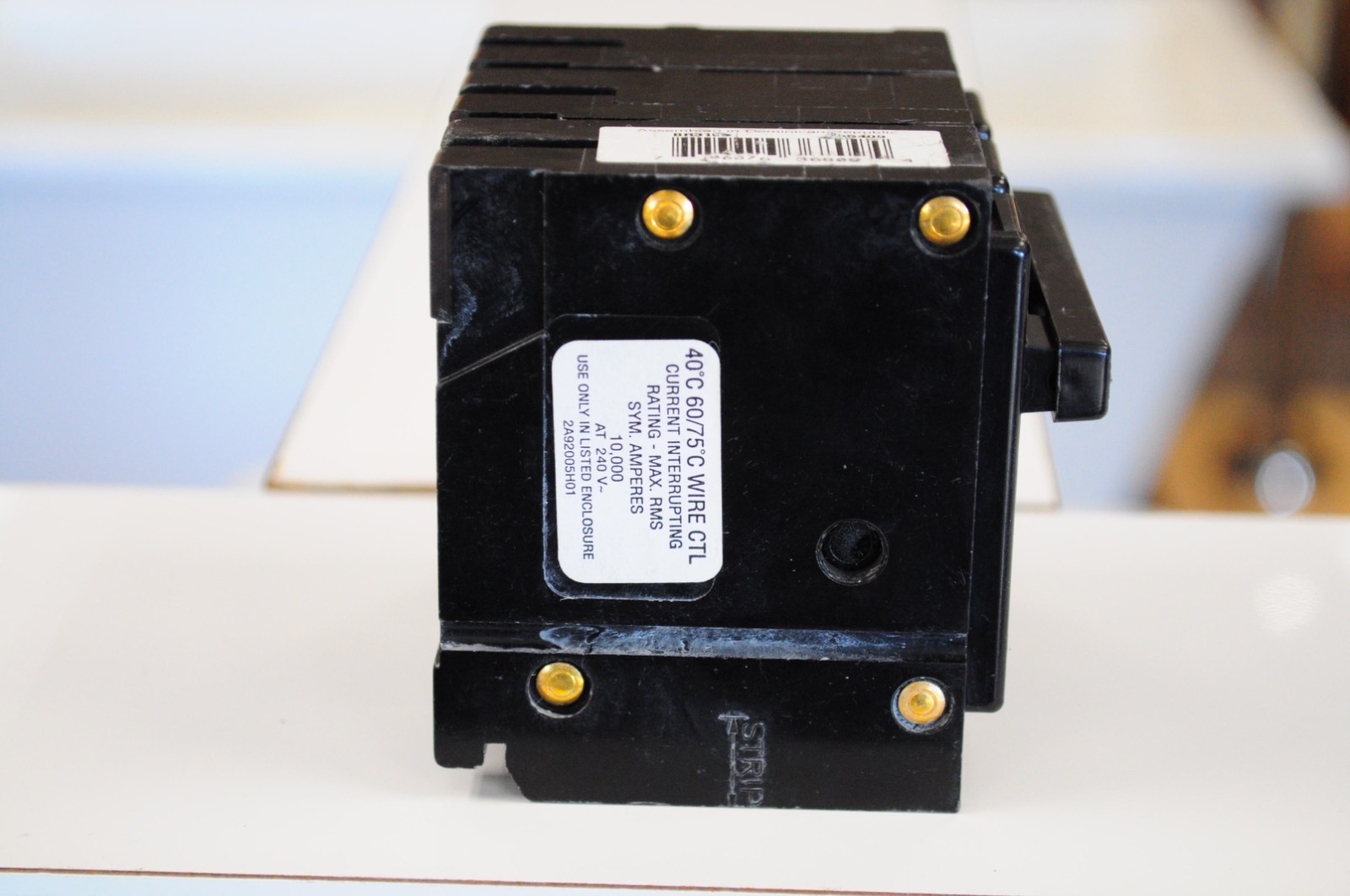 Eaton – BR3100 C3100 240V 3 Pole 100 AMP Thermal Magnetic Circuit Breaker – NEW
