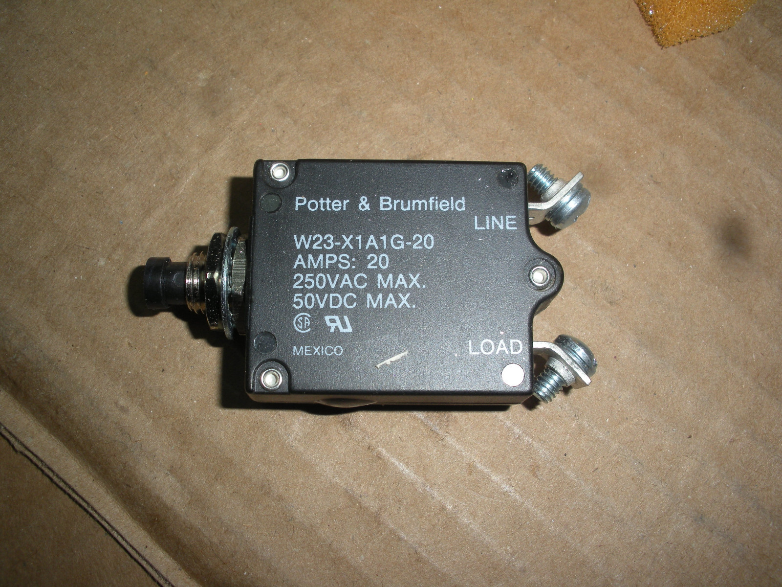 Potter & Brumfield W23-X1A1G-20 20A 250vac circuit breaker pop up 2 available