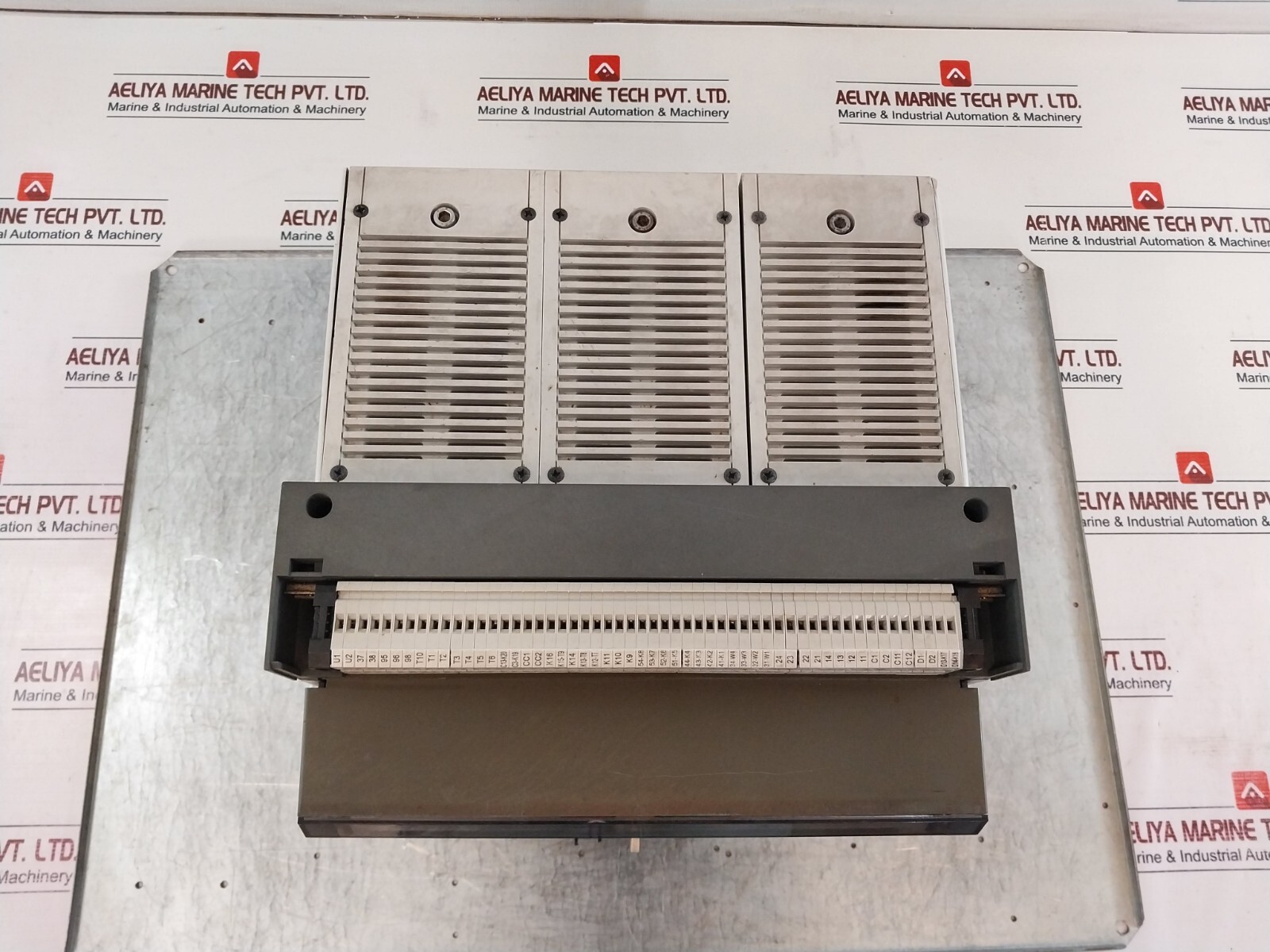 ABB SACE E2N 12 Circuit Breaker 690V 55KA X 1S 110-120V 50-60HZ 1250A
