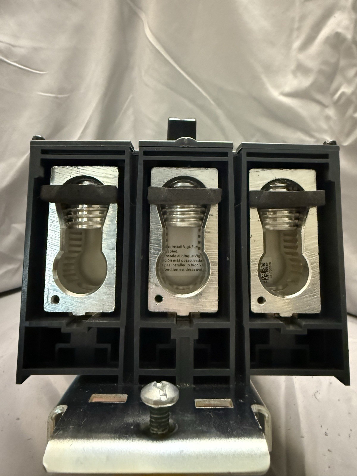 Square D LJA36400U31X PowerPact I-Line Circuit Breaker 400A 3P 600V 25KA LJ400