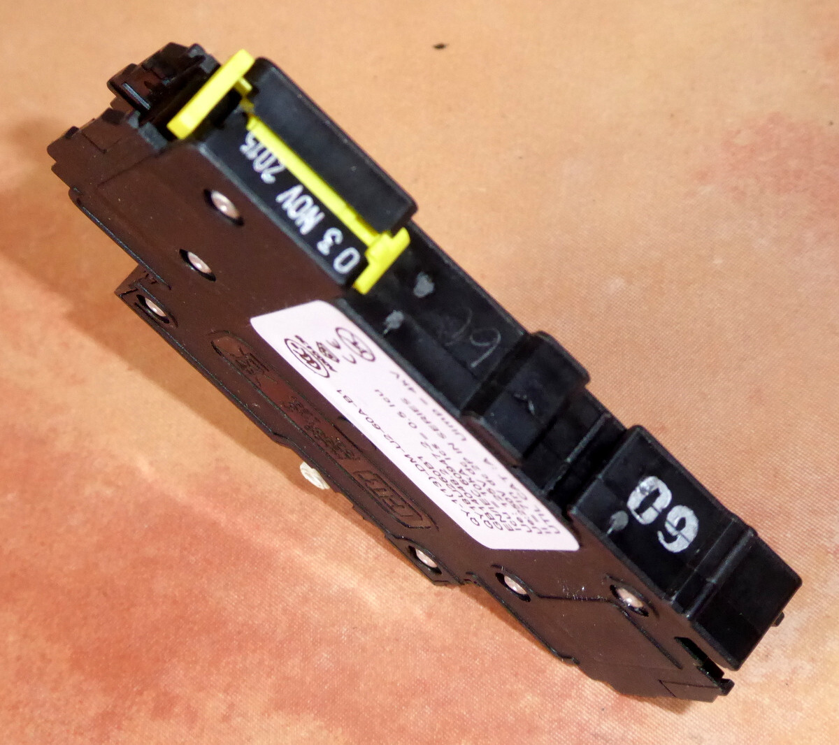 CBI QY-1(13)-DM-U2-60A-B1 125V DC Miniature Circuit Breaker 60A 1-Pole DIN Rail