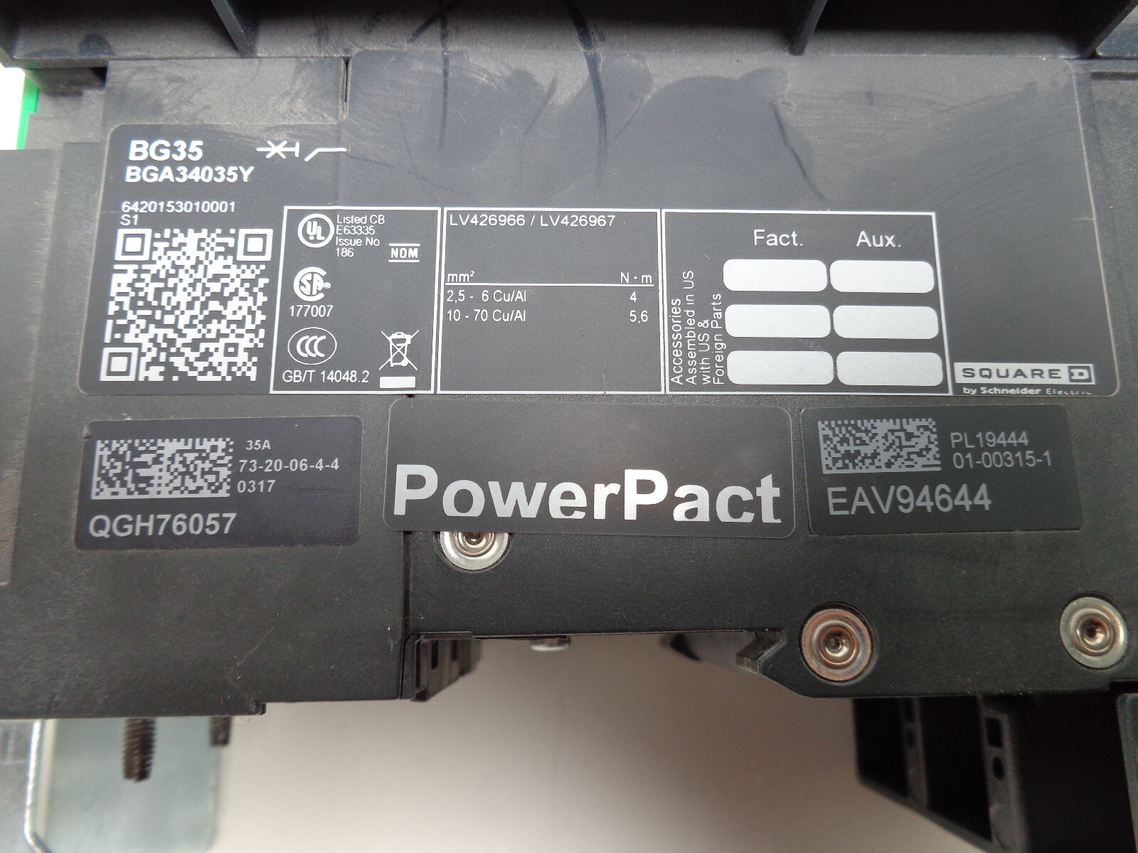 SQUARE D POWERPACT BG CIRCUIT BREAKER BGA34035Y 35AMP 3POLE 3 PHASE