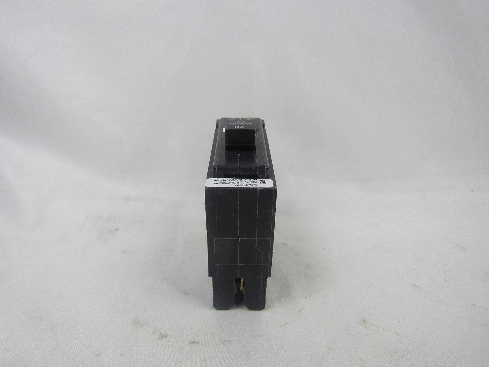 Eaton 20 amps Ground Fault Single Pole Circuit Breaker