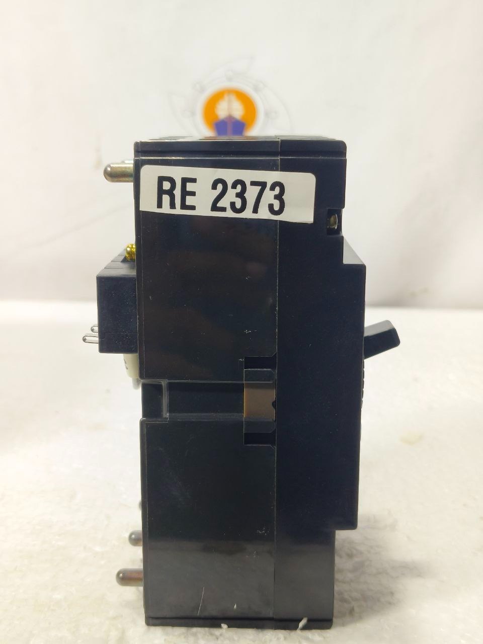 TERASAKI TEMBREAK XS100NB 3POLE 15A CIRCUIT BREAKER WITH 200-480 VAC SHUNT TRIP