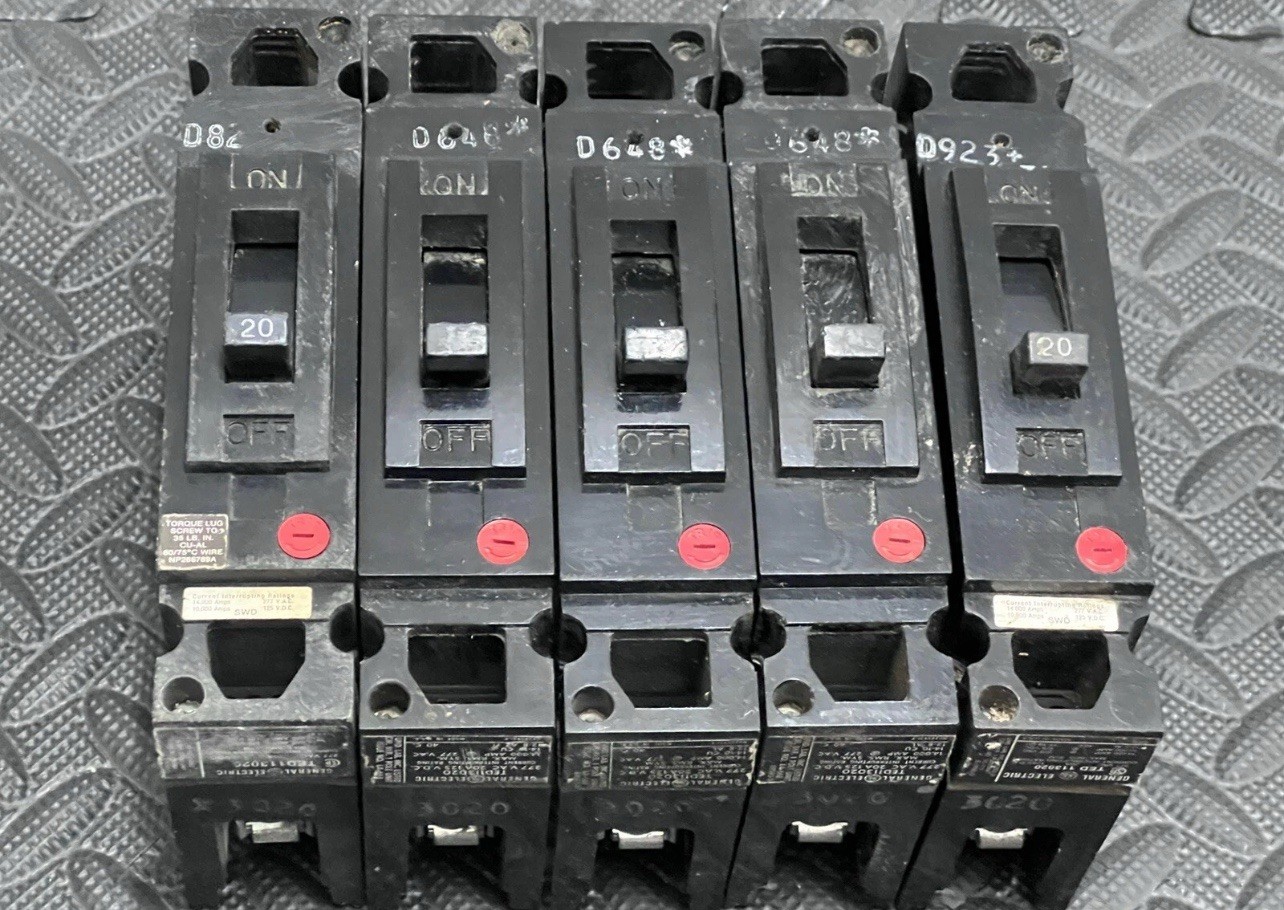 5 X TED113020 Circuit Breaker 277 Vac 125 Vdc 20 Amp