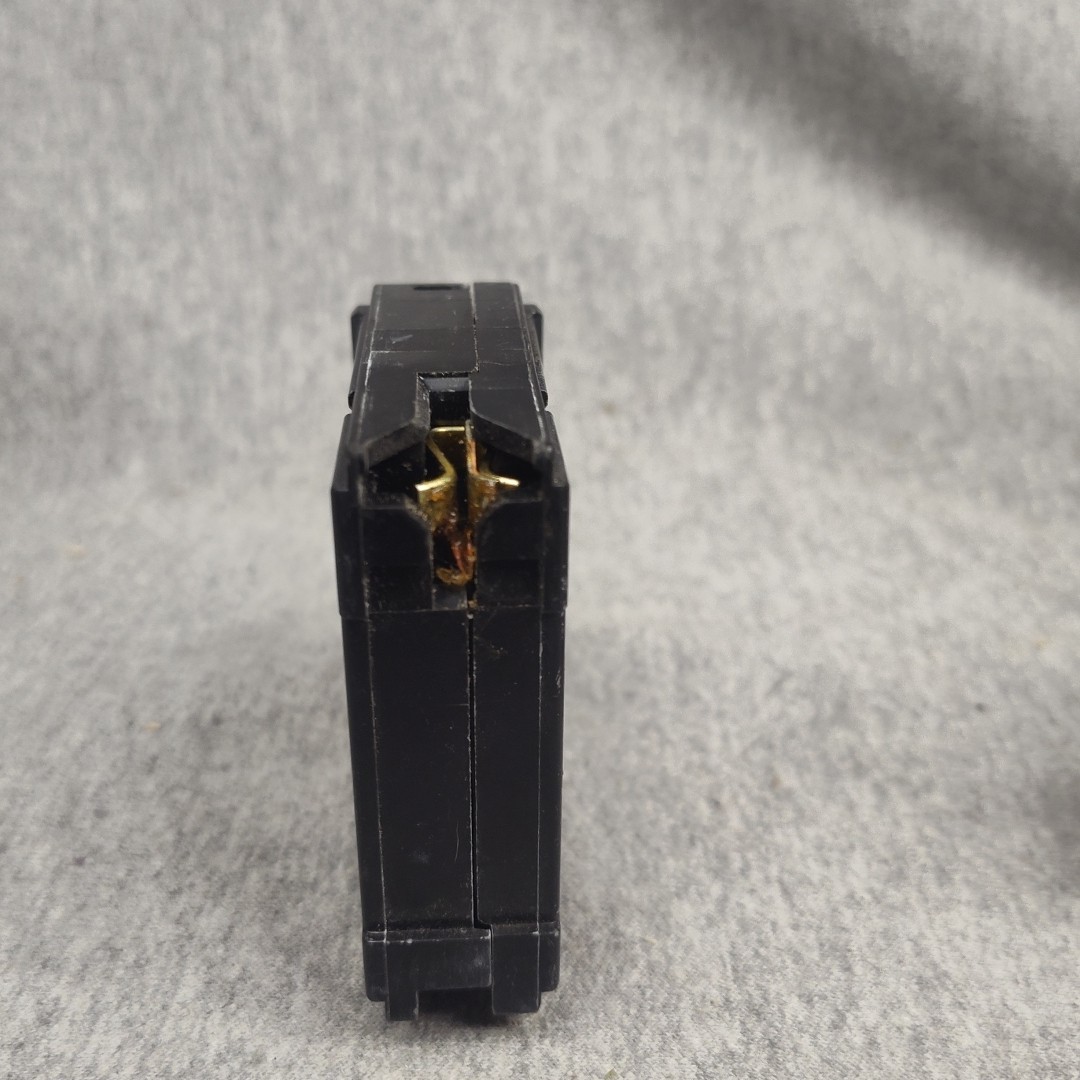 Homeline 20 Amp Single-Pole Circuit Breaker(HOM120CP)