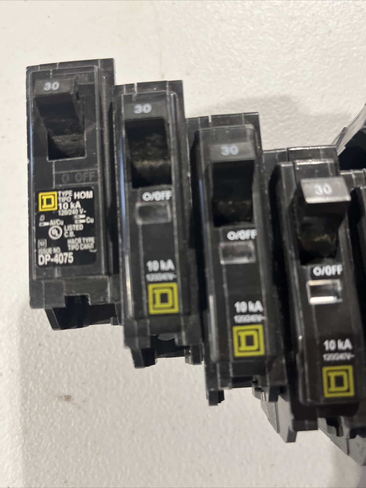 Square D ( Lot of 12 ) 11-30amps And 1-15amp