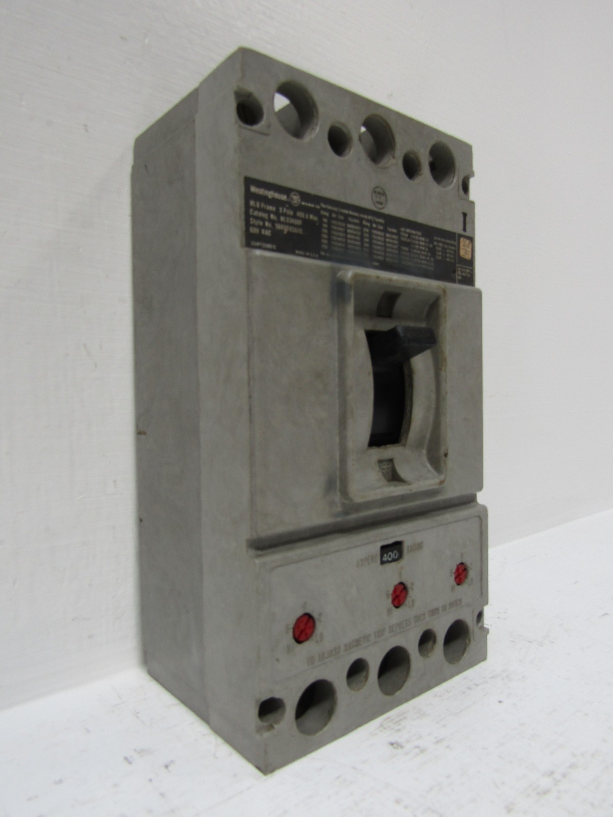 Westinghouse HLB3400F 400 Amp 600V 3-Pole Circuit Breaker 400A Trip 5680D03G10