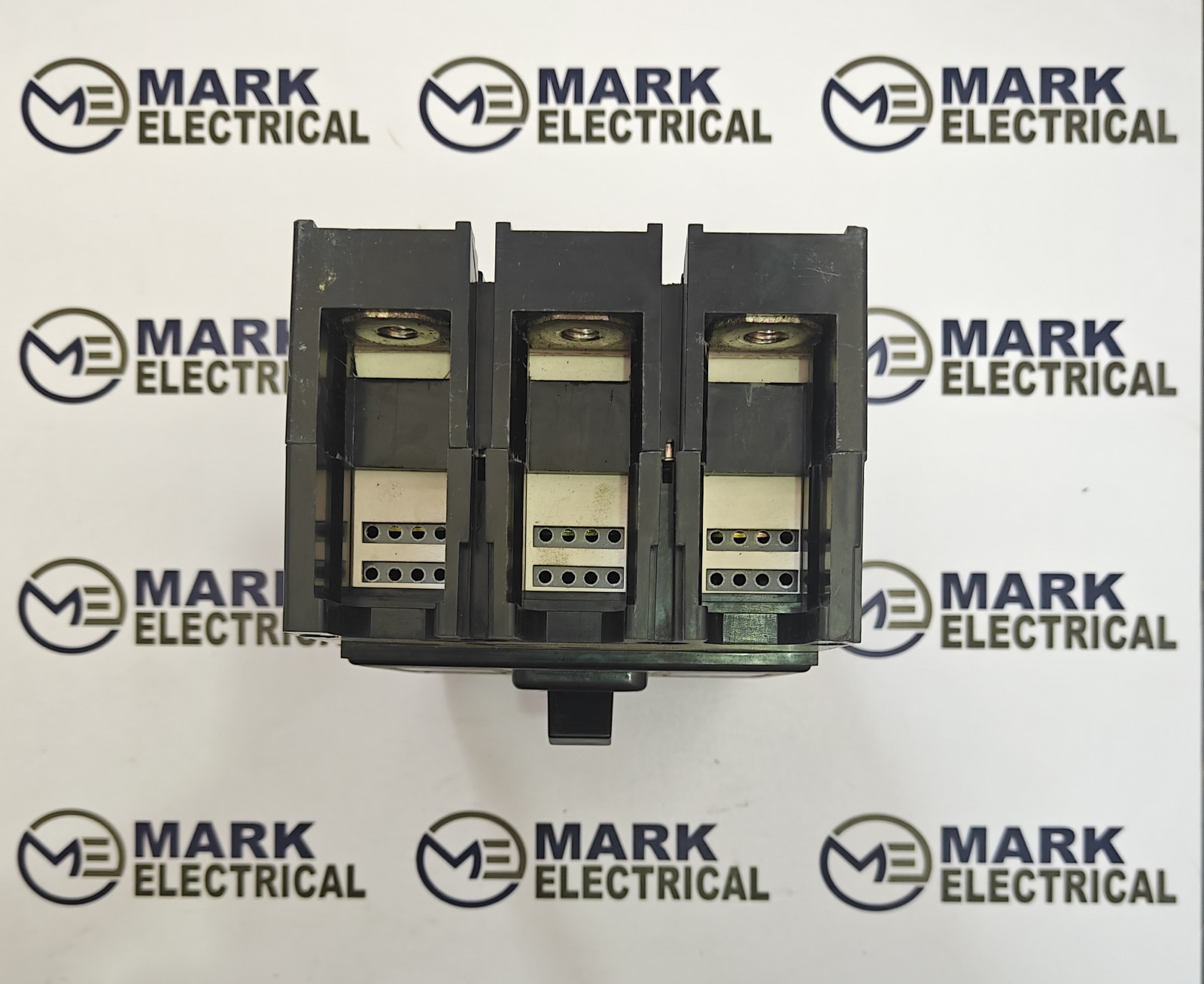 HYUNDAI ELECTRIC HBL-403 CIRCUIT BREAKER 300A 440VAC 42KA FREE FAST SHIPPING
