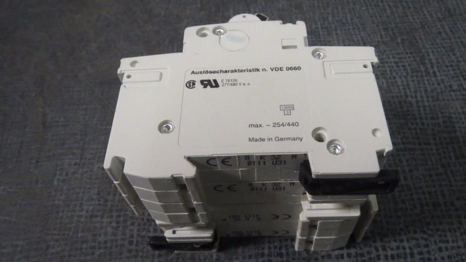 (SET OF 2) ABB S282 K32A CIRCUIT BREAKER 32 AMP 277/480 VAC 2 POLE # S282K32A