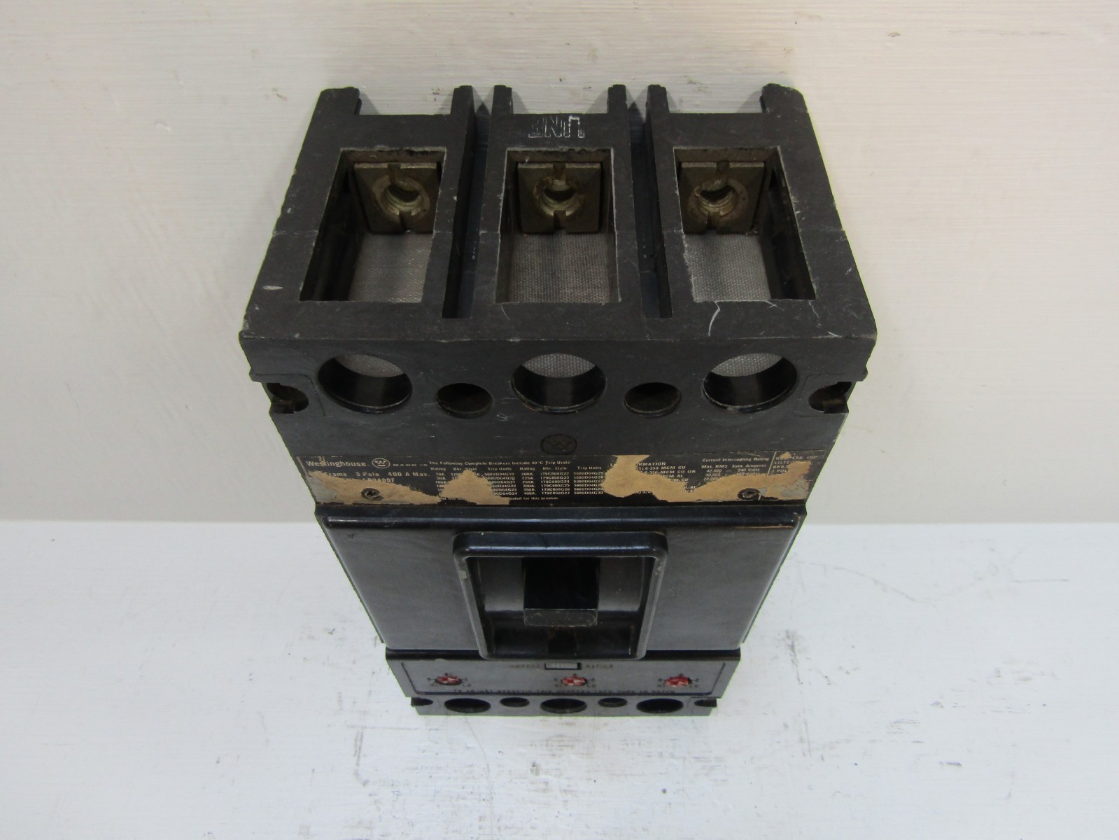 Westinghouse LB3400F 300 Amp 600V 3-Pole Breaker 300A Trip Unit 3P Cutler Hammer