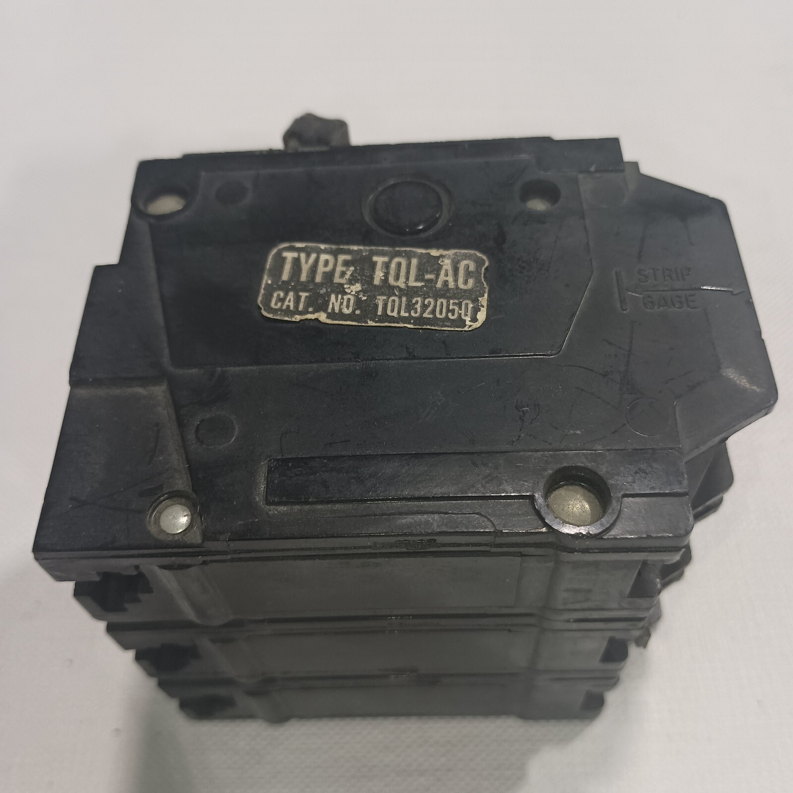GE TQL32050 50A 2 Pole Circuit Breaker 2P 120/240V AC 50 Amp TQL-AC AL CU Chip