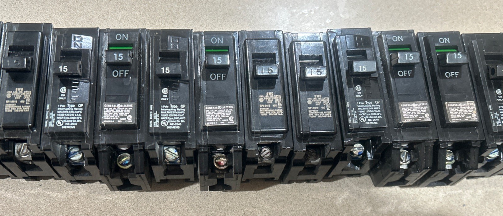 LOT OF 32 GE, Gould, ITE Imperial , Siemens, Murray 15, 20, 30, 40, 50, 90 Brkrs
