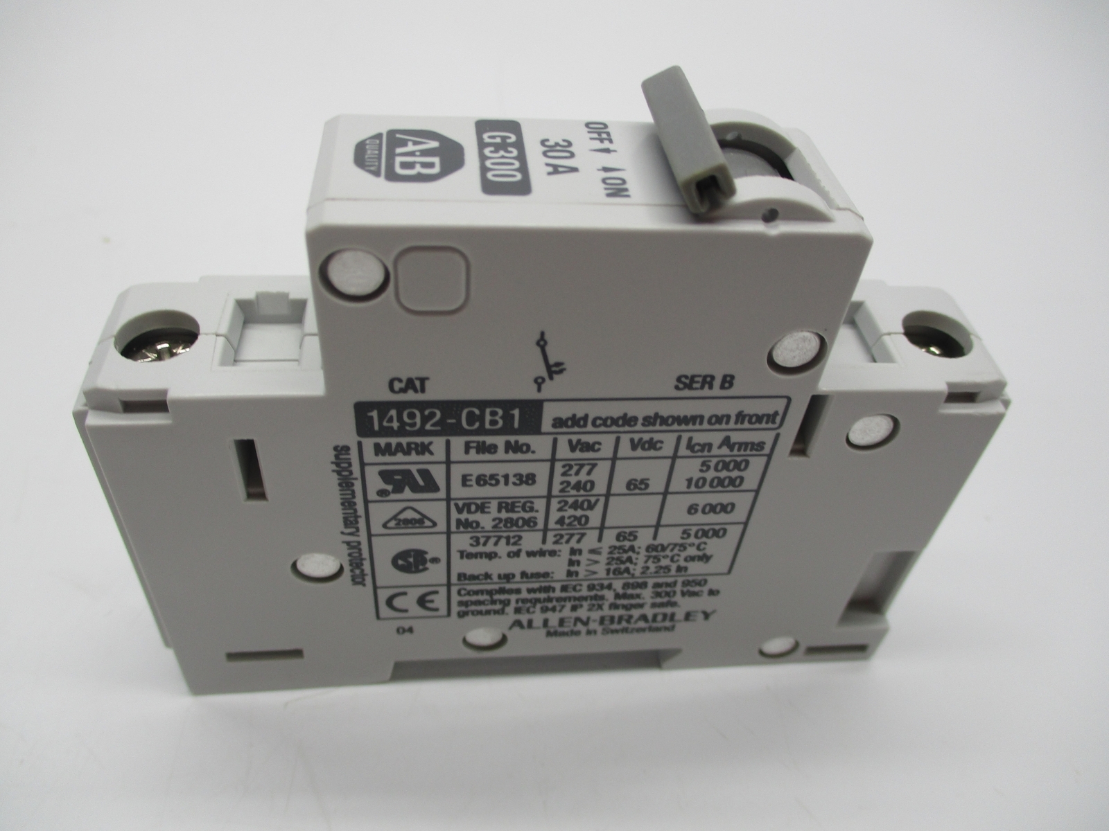 ALLEN BRADLEY 1492-CB1G300 SER.B CIRCUIT BREAKER 1POLE 30AMP NSMP