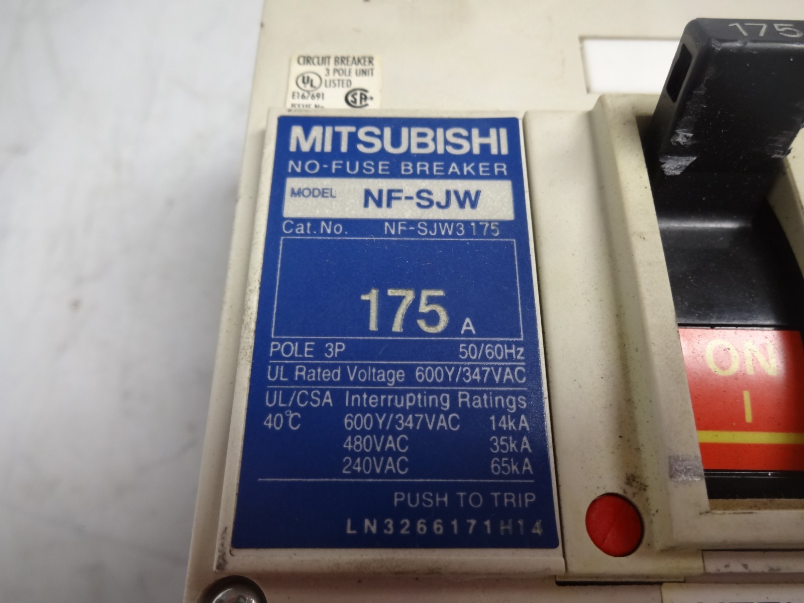 Mitsubishi NF-SJW3175 No-Fuse Circuit Breaker