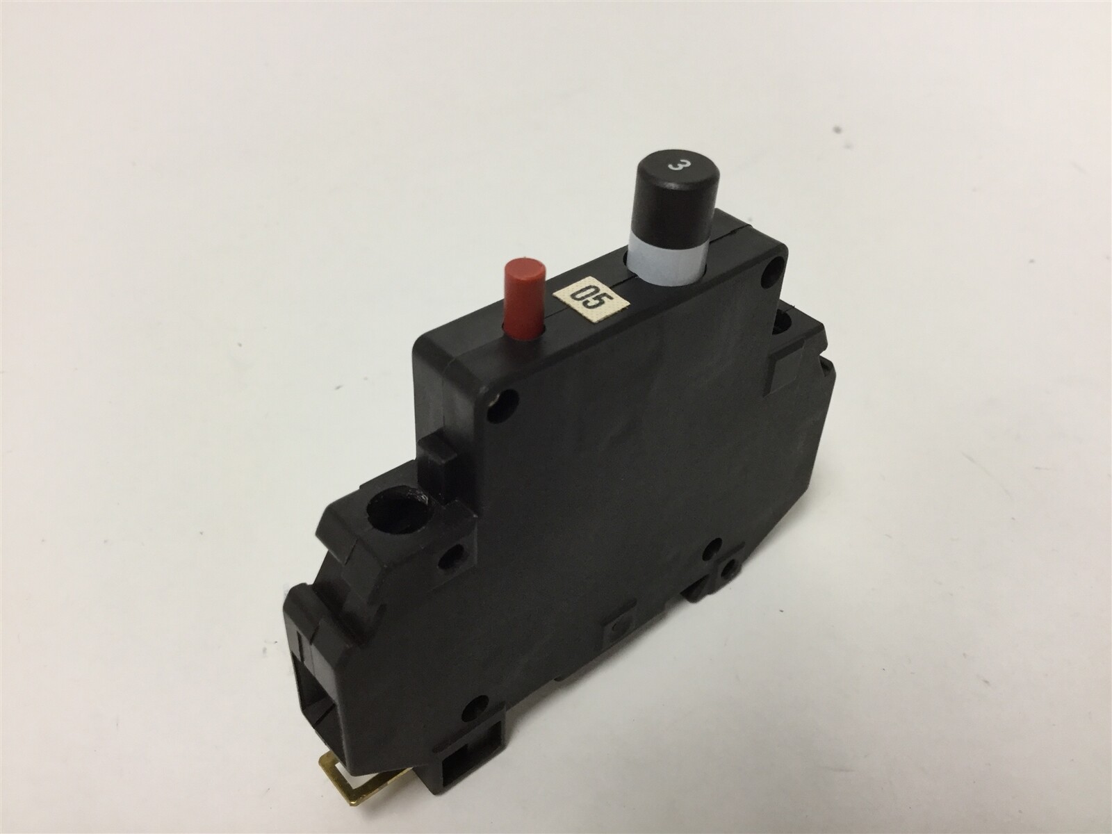 Lot of 2 Weidmuller 9101703500 Circuit Breakers, Rating: 3A 250VAC/65VDC, DIN