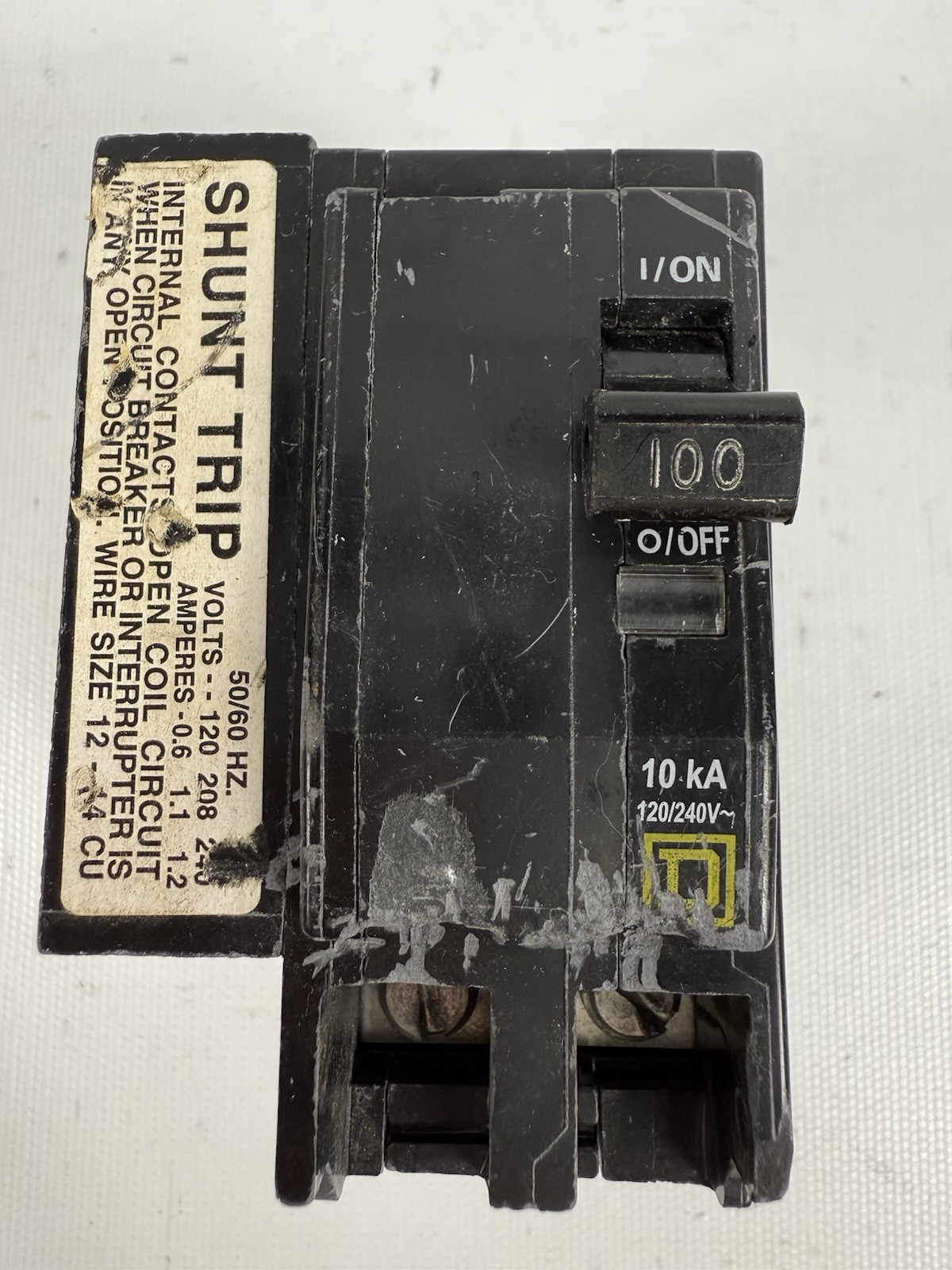 Square D QO21001021 Plug On 100A Circuit Breaker, Shunt Trip, 2 Pole, 100 AMP