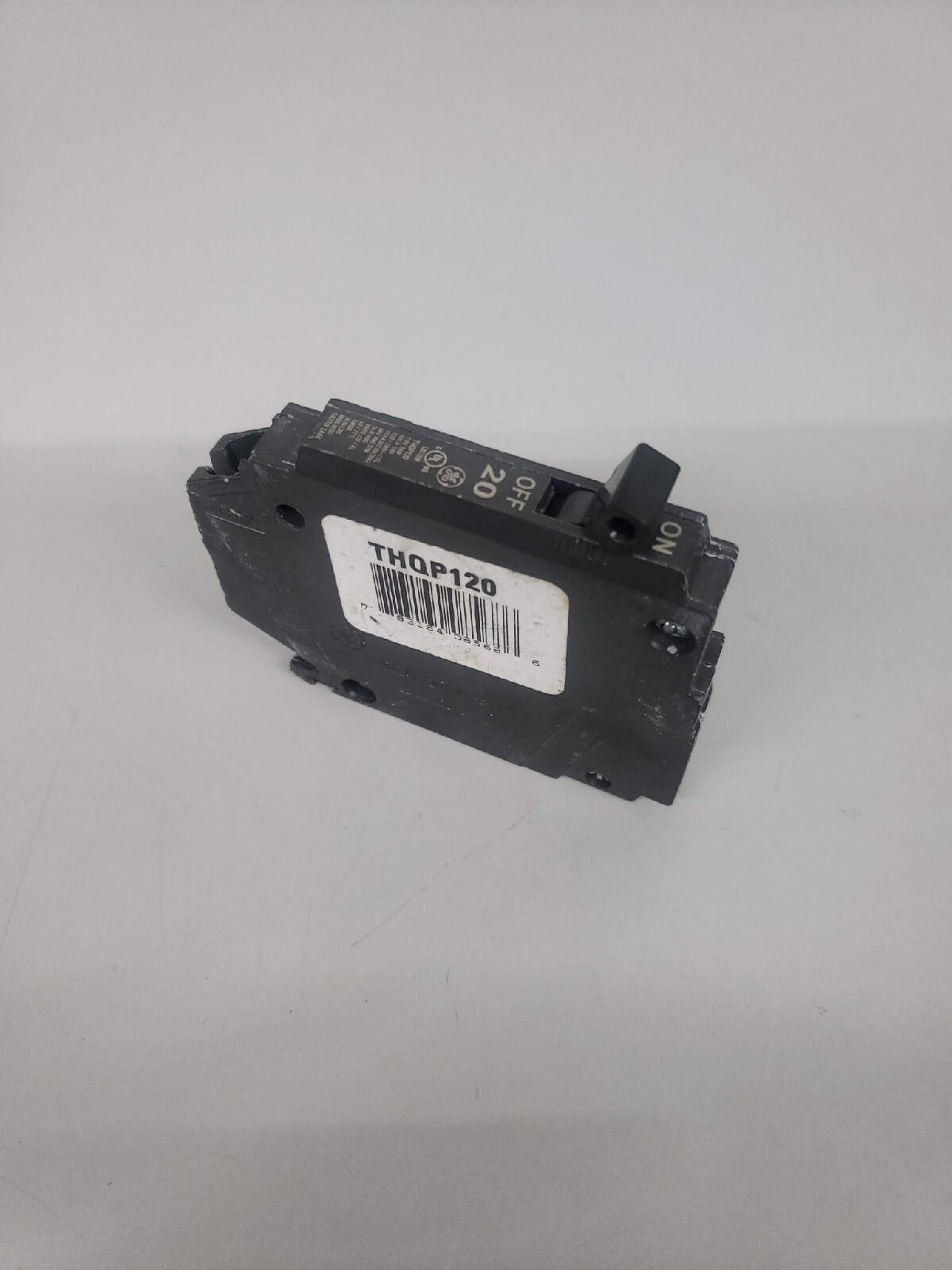 1- GE THQP120 Circuit Breaker NNT 20 Amp 1 Pole 120V Thin Breaker Plug-On NOS