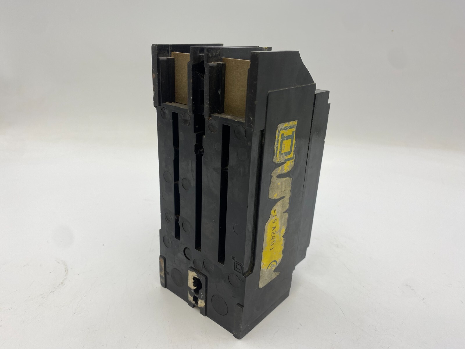 Square D Q2L2150 Feed-Thru Circuit Breaker 150A 240V 2P 1PH Q2L 150 AMP CHIPPED