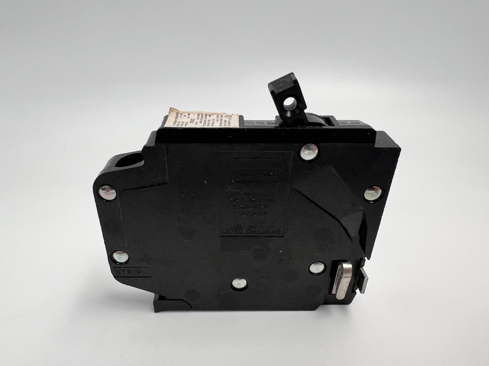 Crouse-Hinds MH115R 15Amp 120v Circuit Breaker Right Hook