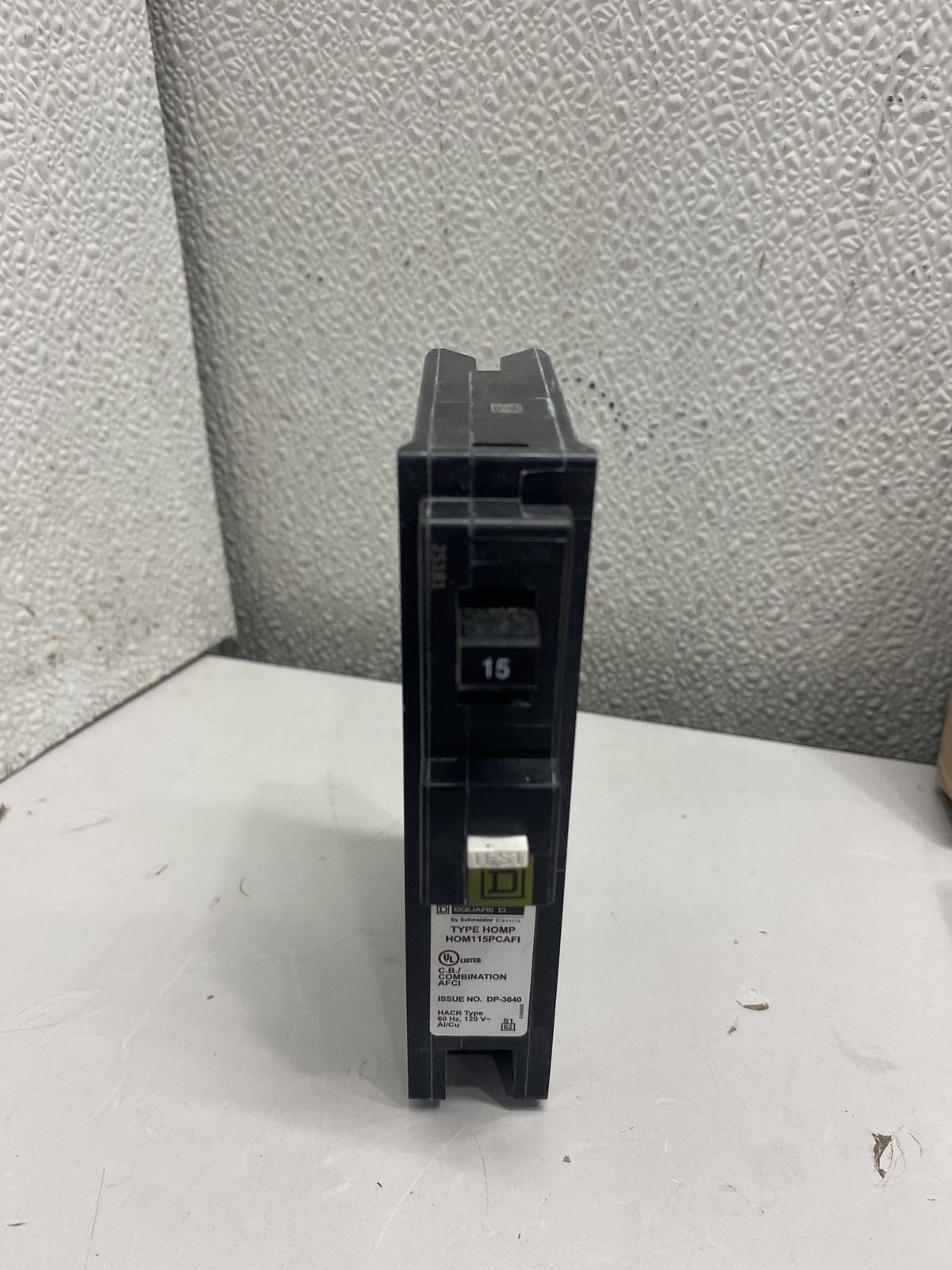Lot of 2 SquareD/Homeline HOM115PCAFI Circuit Breaker 15A