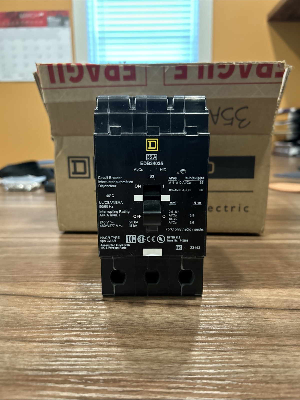 Square D 35A Circuit Breaker – EDB34035