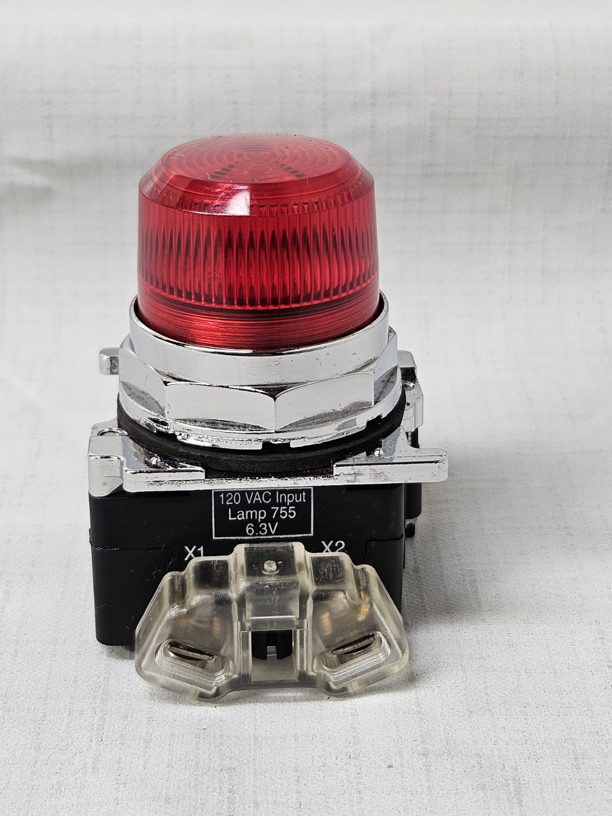 Cutler Hammer 10250T34R Red Pilot Indicator Light 120V 10250T Heavy Duty USA…