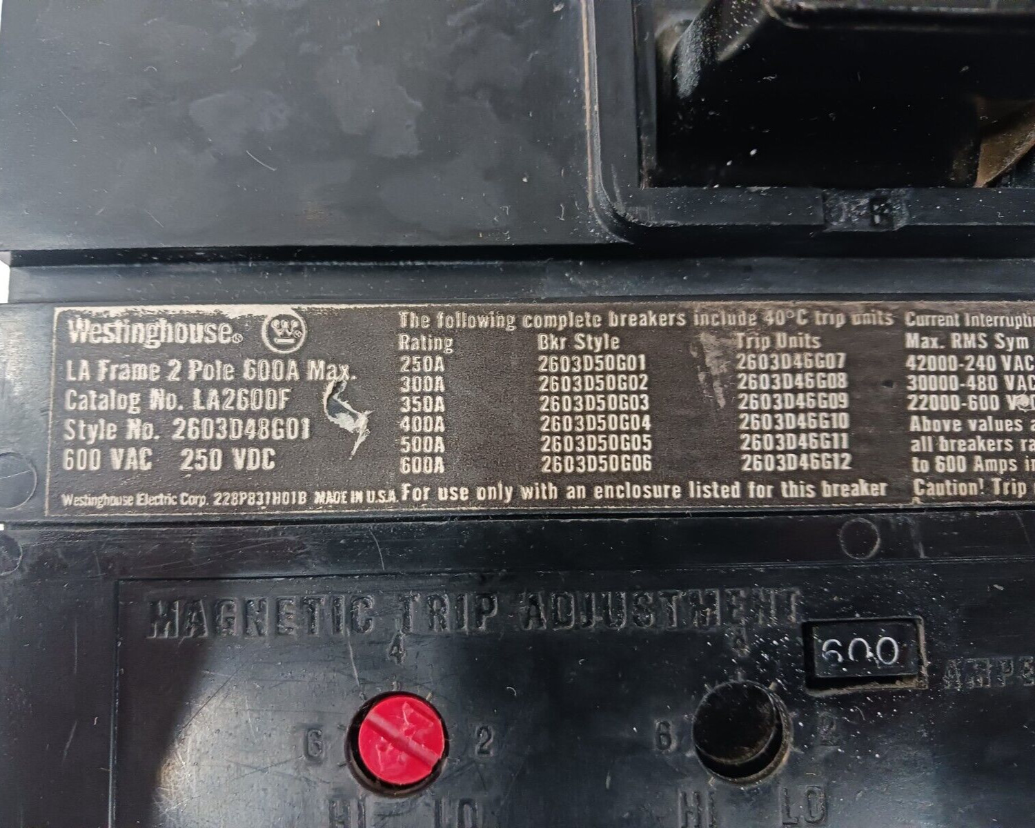 WESTINGHOUSE 600 AMP CIRUCIT BREAKER 2 POLE 600 VAC LA2600F