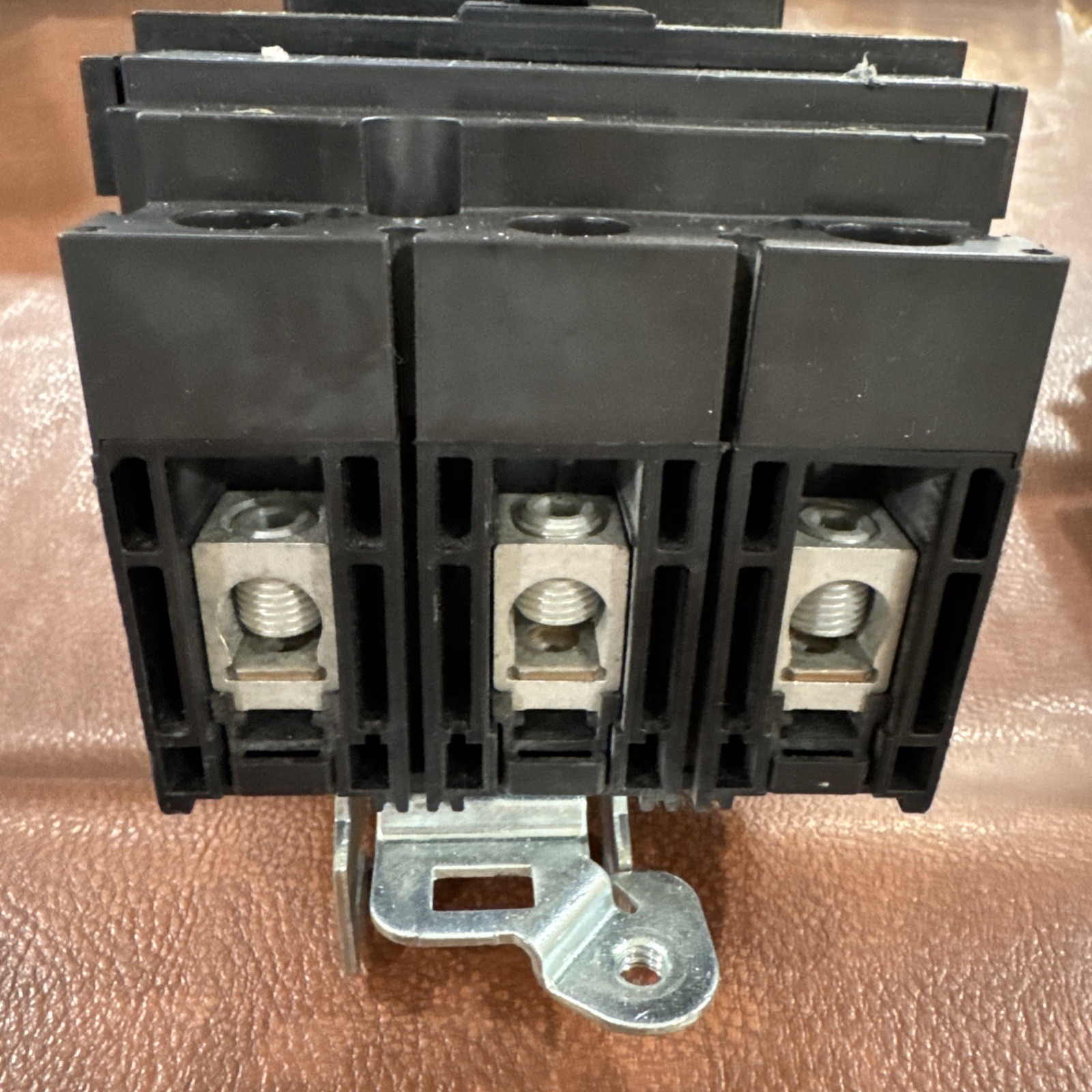 Square D HJA36100 100 Amp 3 Pole PowerPact HL 150 I Line Circuit Breaker 100A 3P
