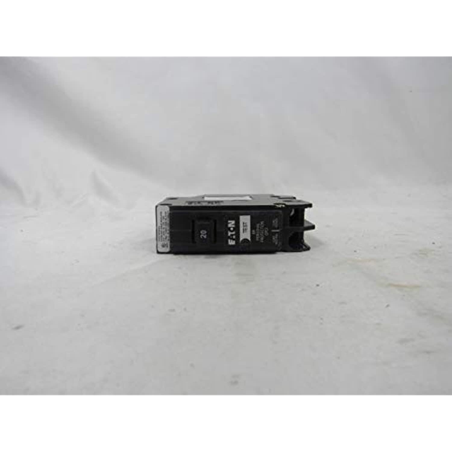 Eaton 20 amps Ground Fault Single Pole Circuit Breaker