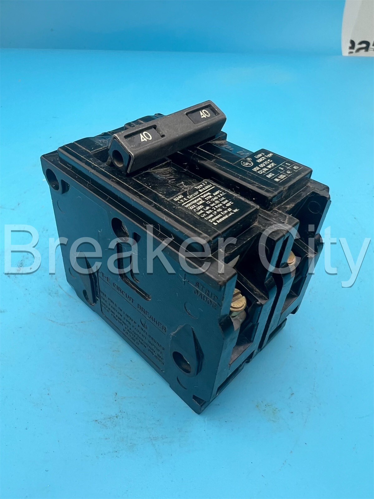 Siemens Q240 40 Amp 2 Pole Type QP Circuit Breaker ITE 240V 2P 40A Plug On HACR