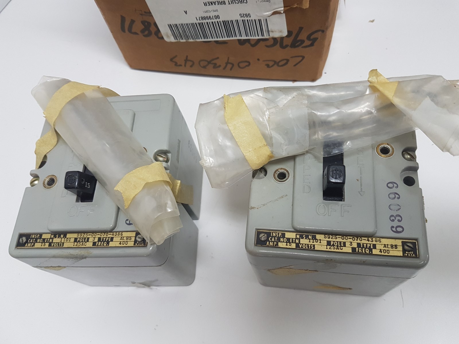 5925-00-070-4386 Circuit Breaker Includes 2 units ALB5 ETN1101