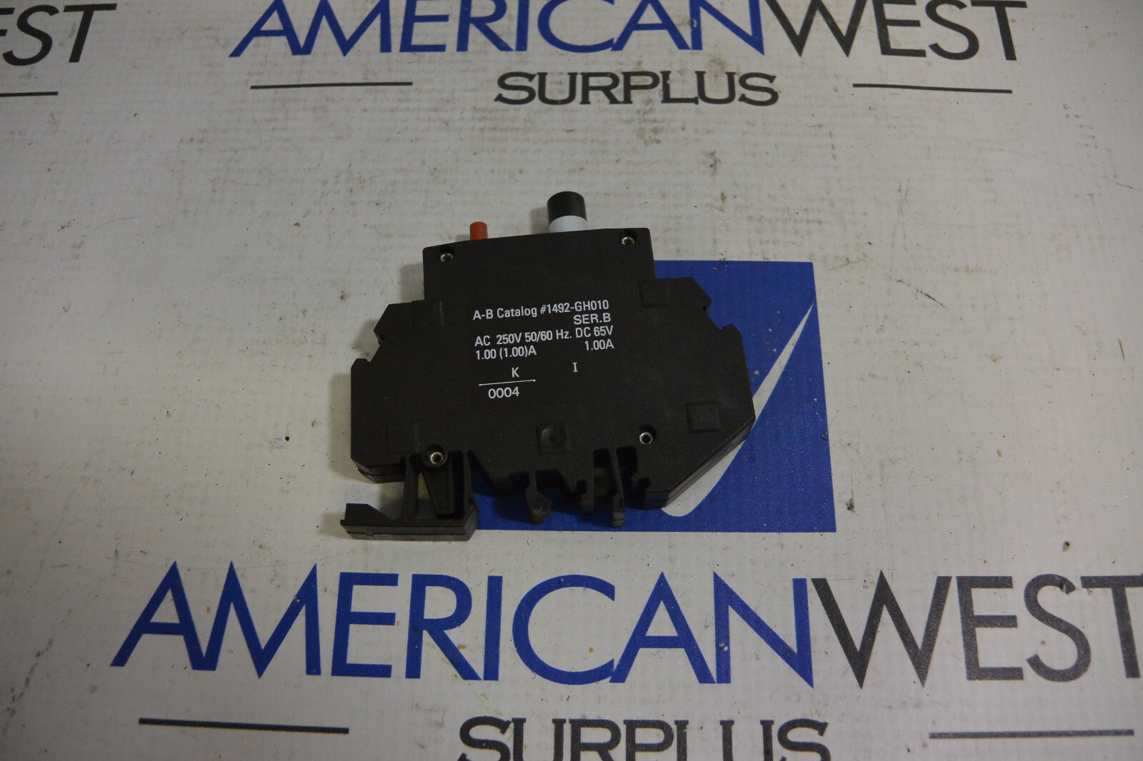Allen-Bradley 1492-GH010 Bul. 1492 Style GH Ser. B 250VAC 1.00A 65VDC *USED