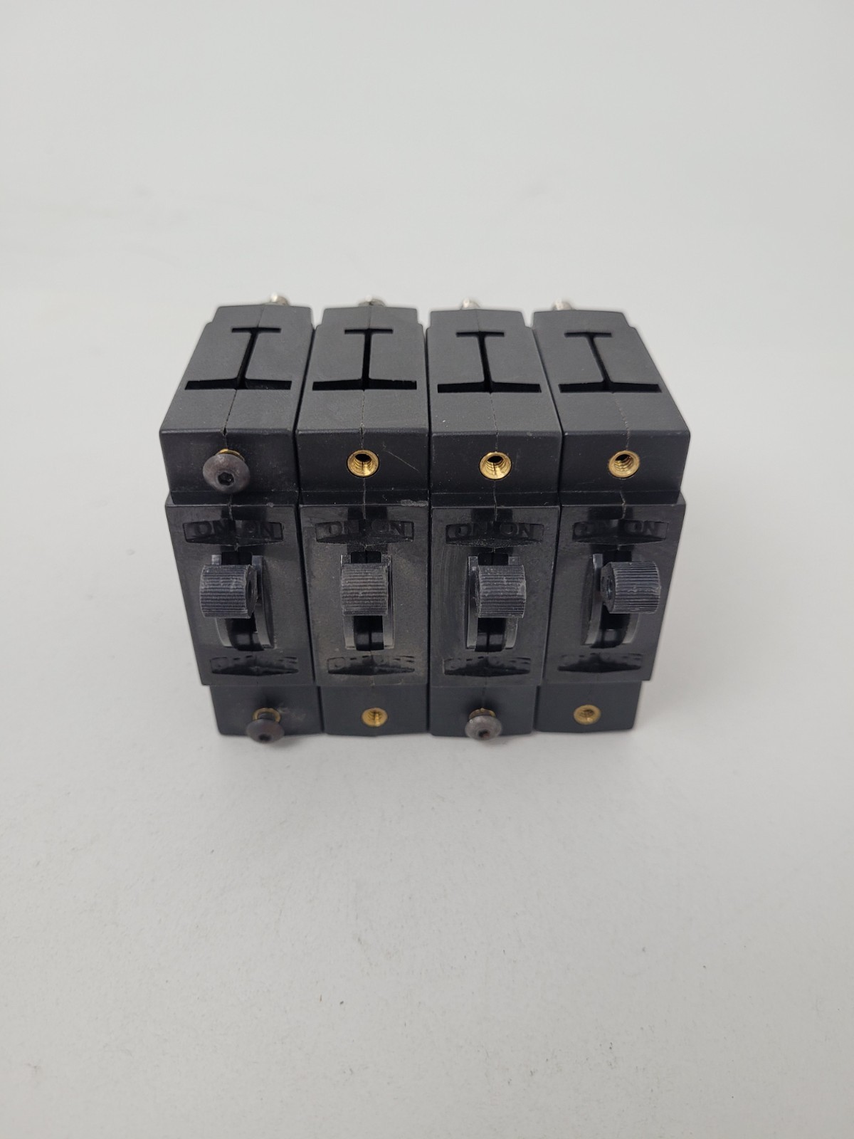 (Lot of 4) W91-X112-15 Potter&Brumfield 15 Amp Circuit Breaker – Next Day Option