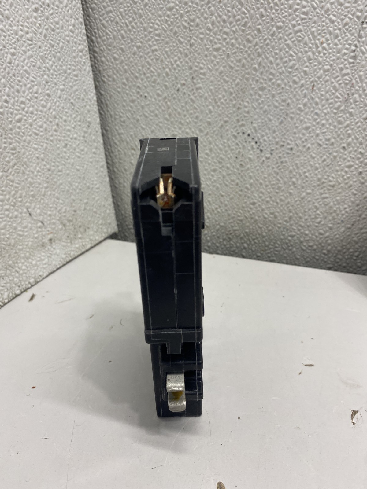 Lot of 4 SquareD/Homeline HOM115PCAFI Circuit Breaker 15A